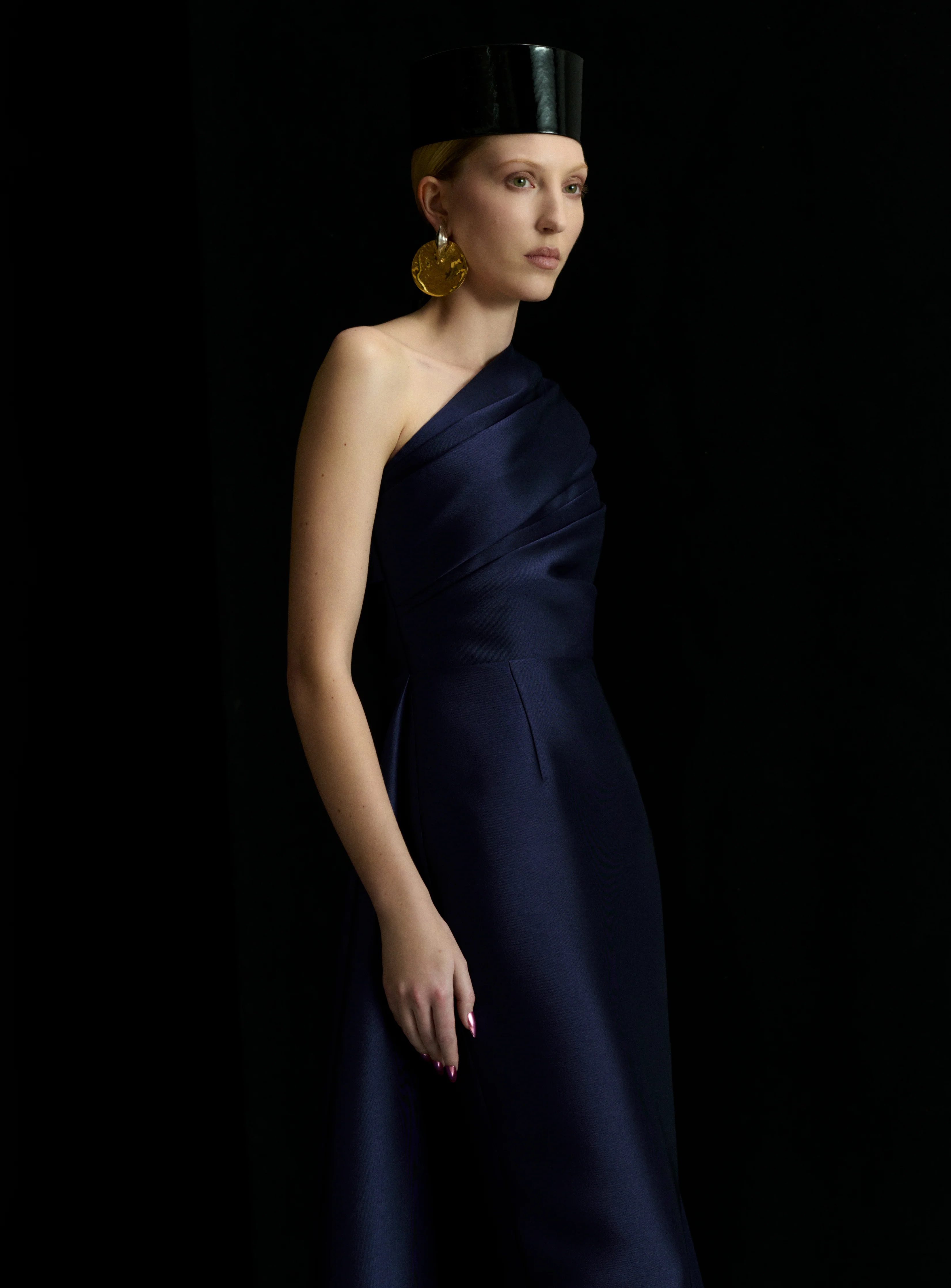The Alba Maxi Dress in Navy - Image 2