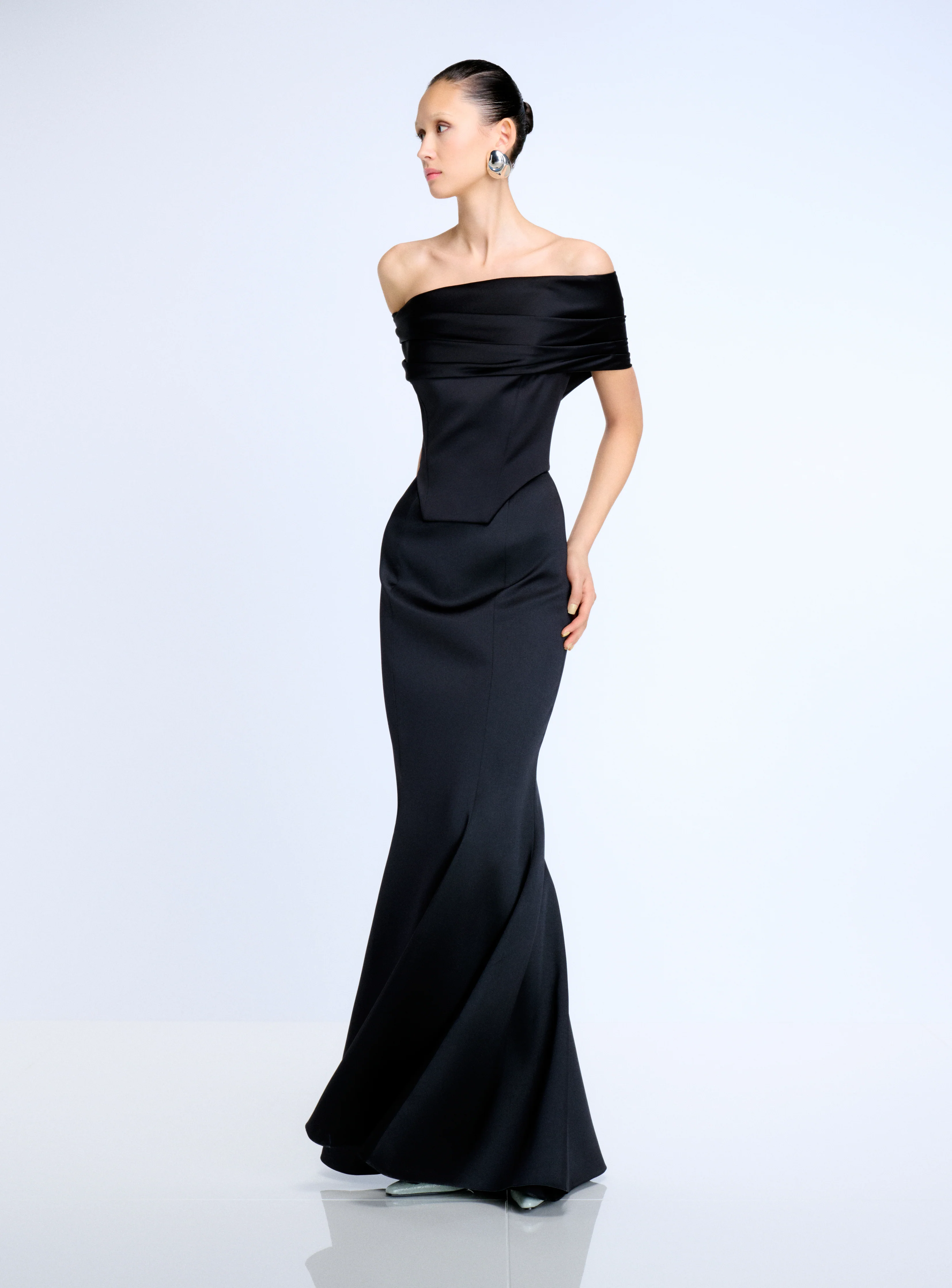 The Alta Maxi Dress in Black - Image 3
