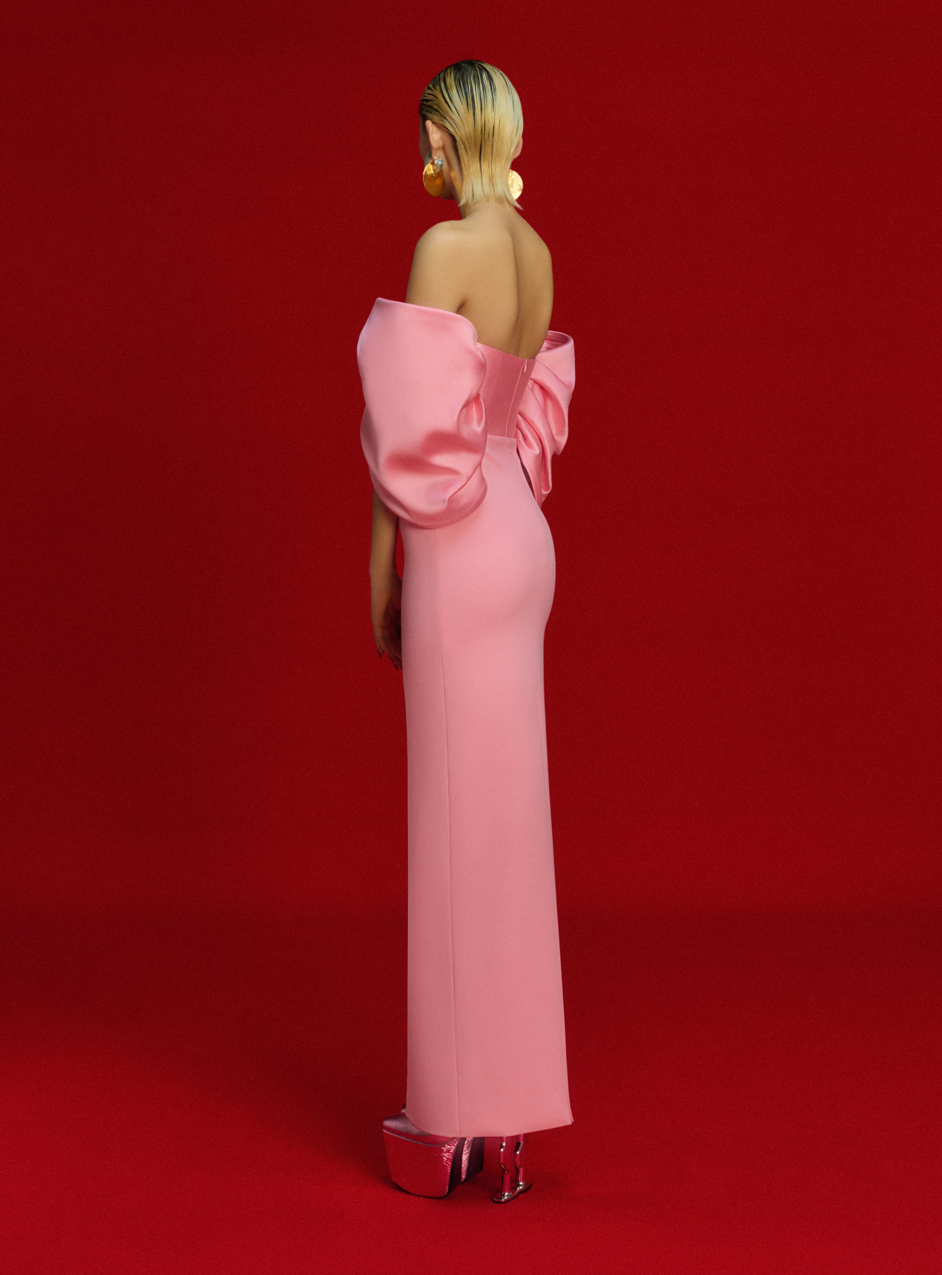 The Arla Maxi Dress in Soft Pink - Image 3