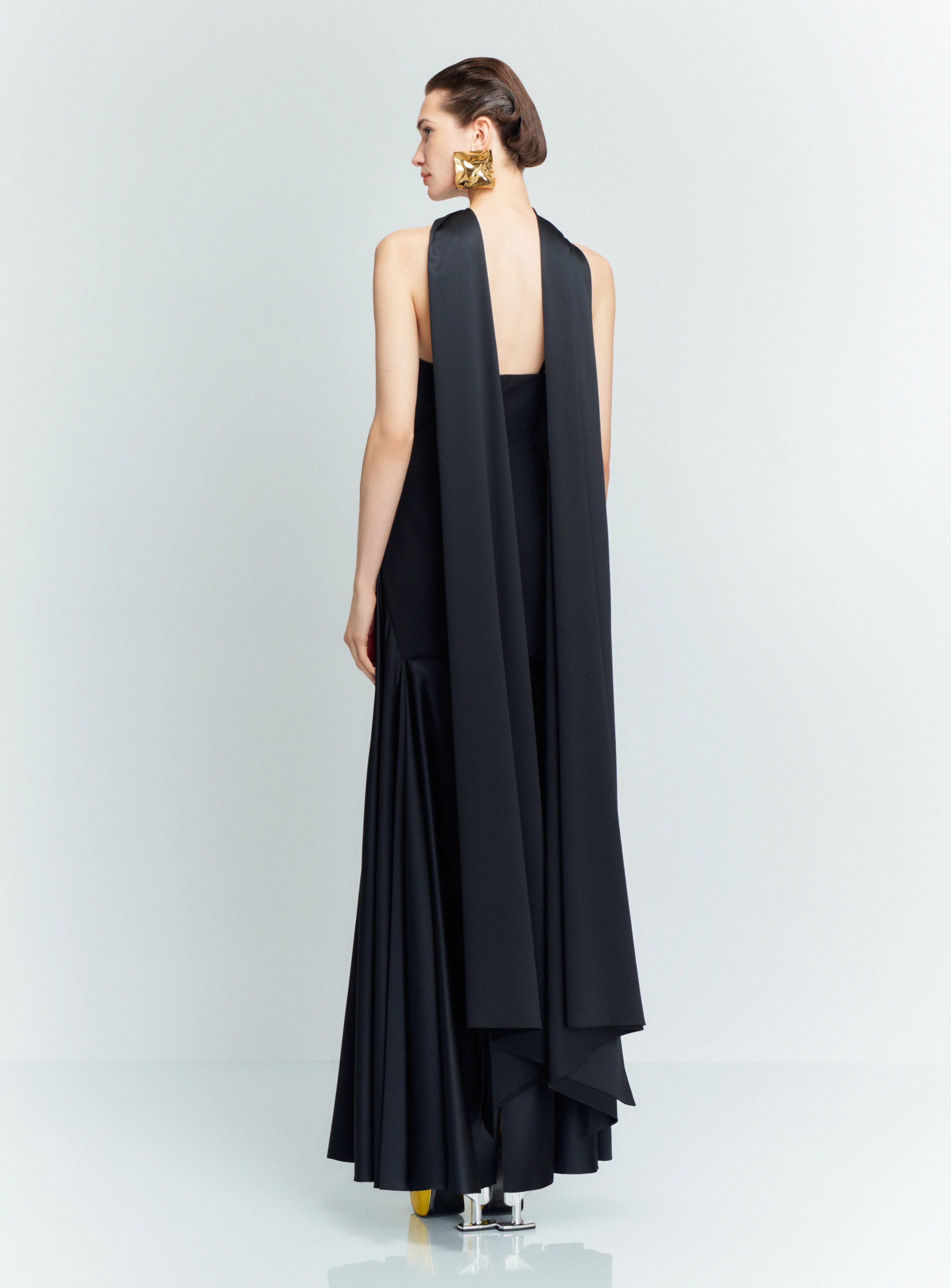 The Cece Maxi Dress in Black - Image 3