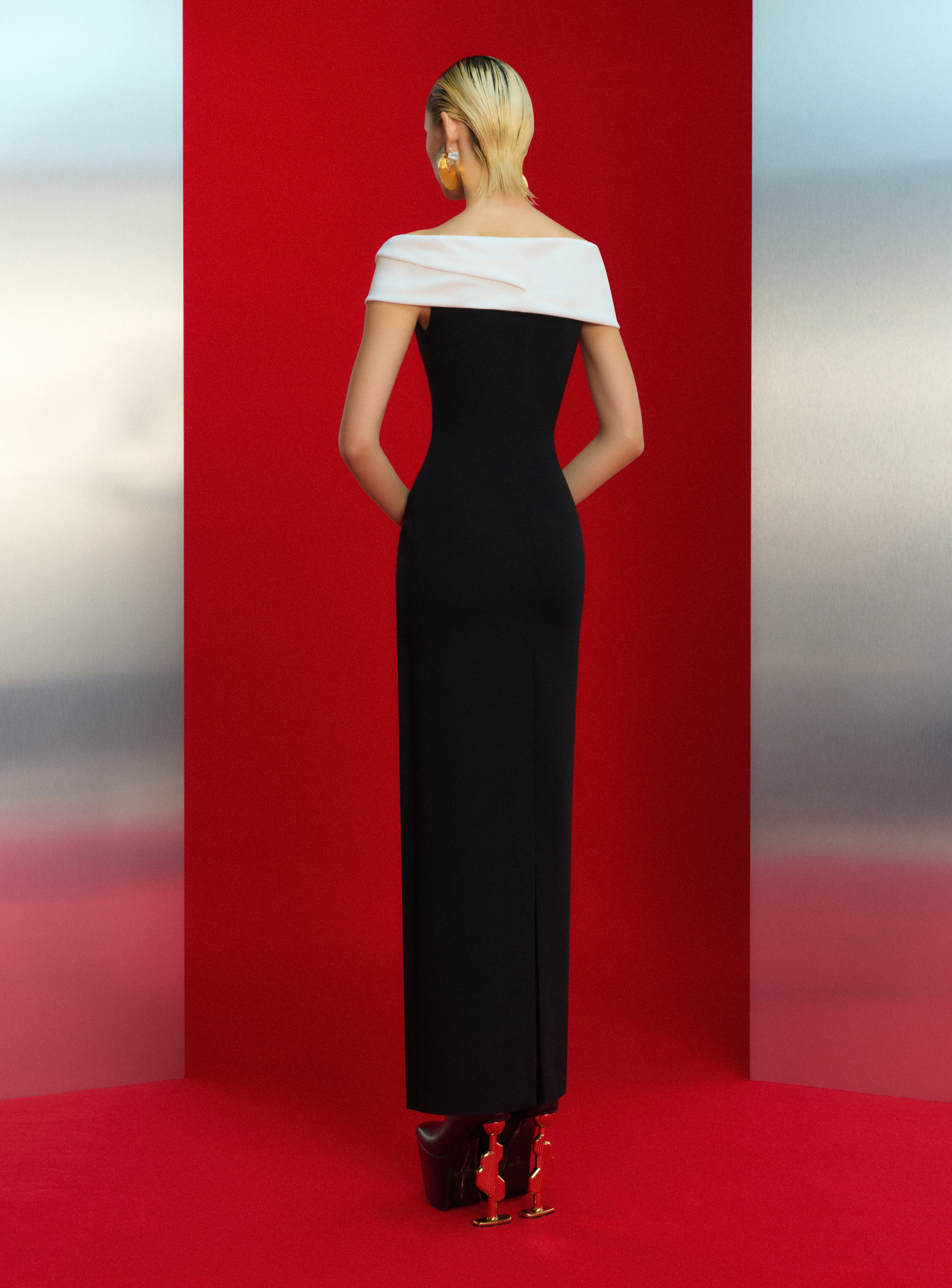 The Eva Maxi Dress in Cream and Black - Image 3