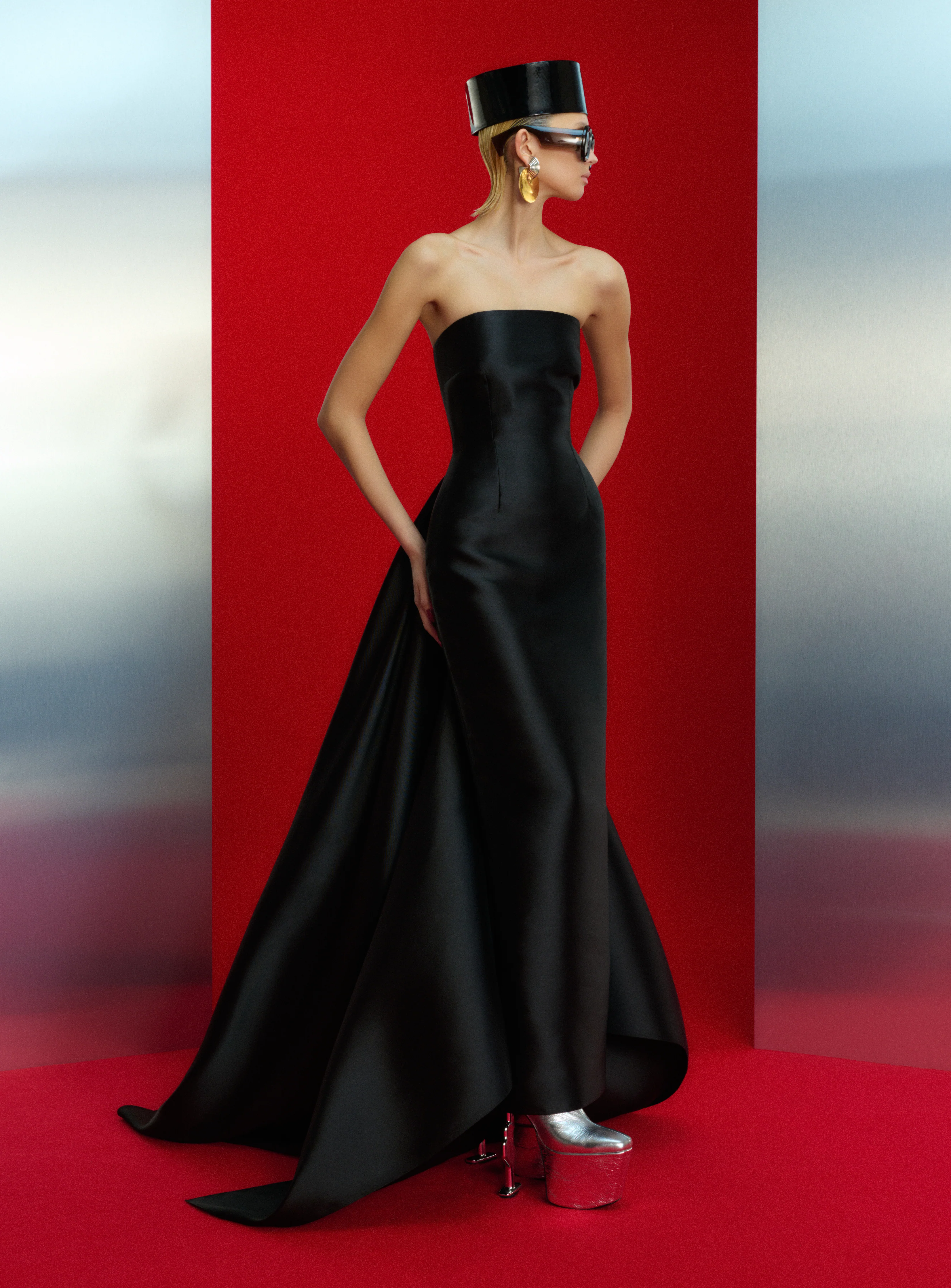 The Imani Maxi Dress in Black - Image 3