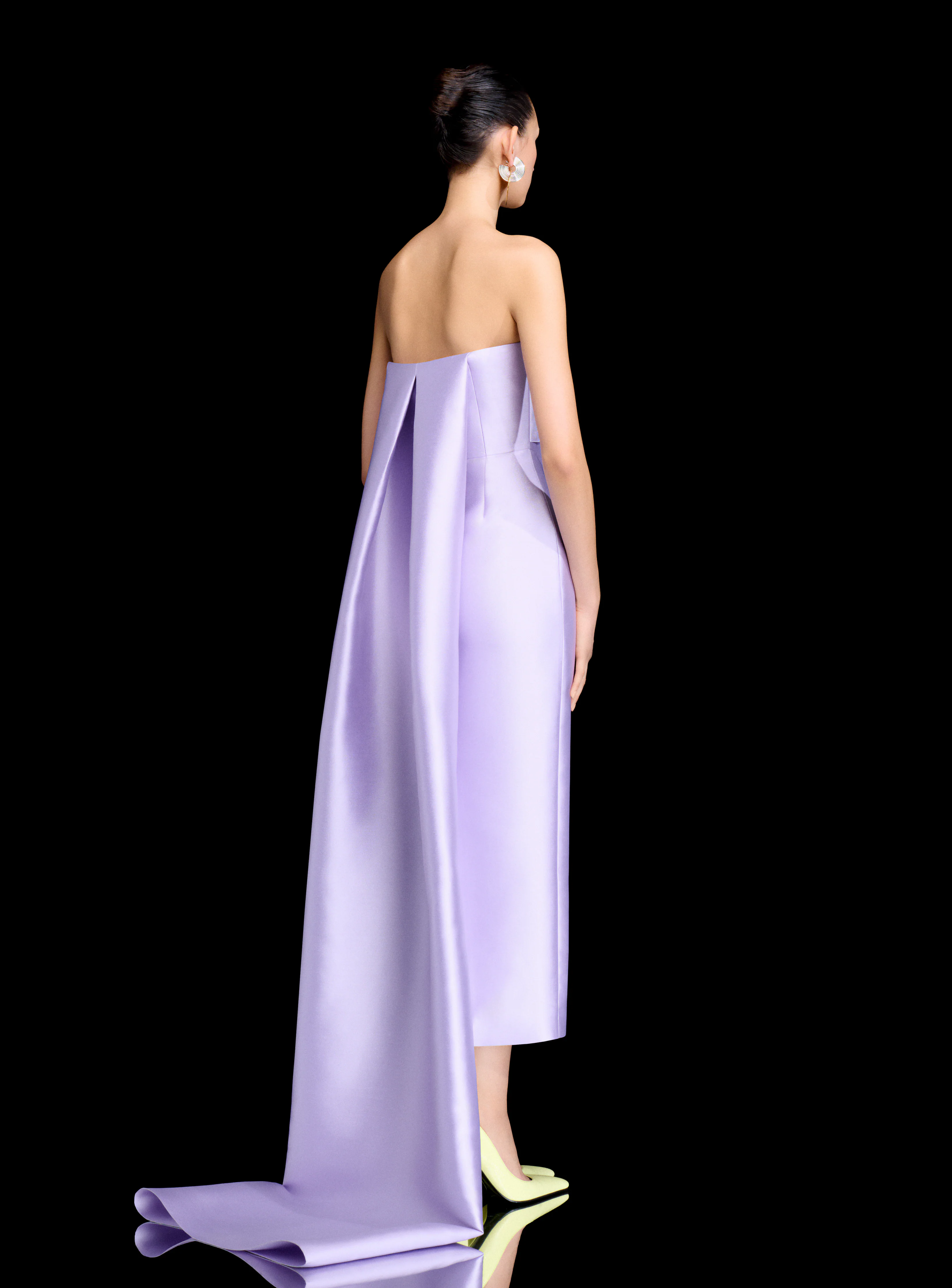 The Kiki Midaxi Dress in Lavender - Image 2