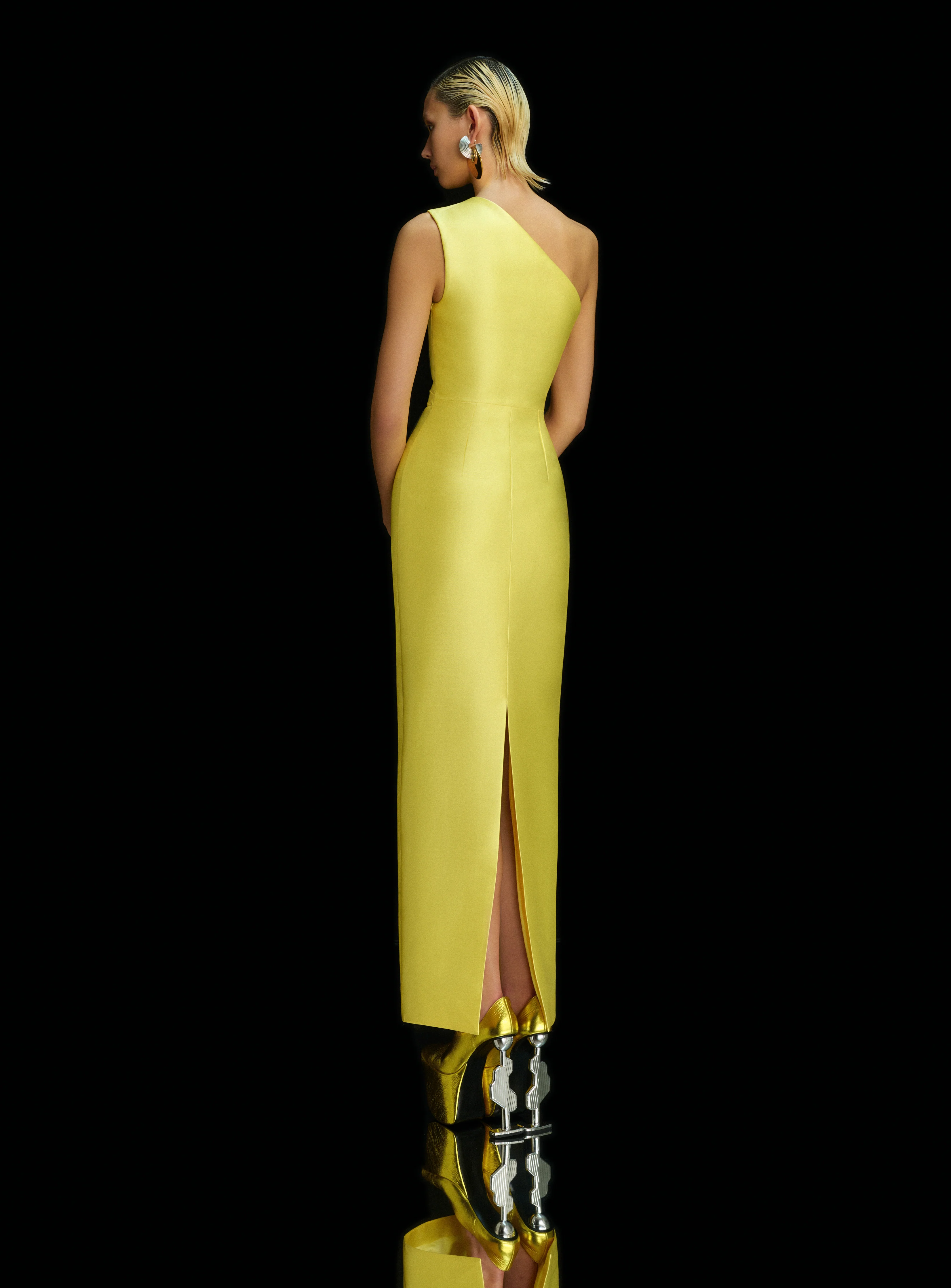 The Kira Maxi Dress in Lemon - Image 3