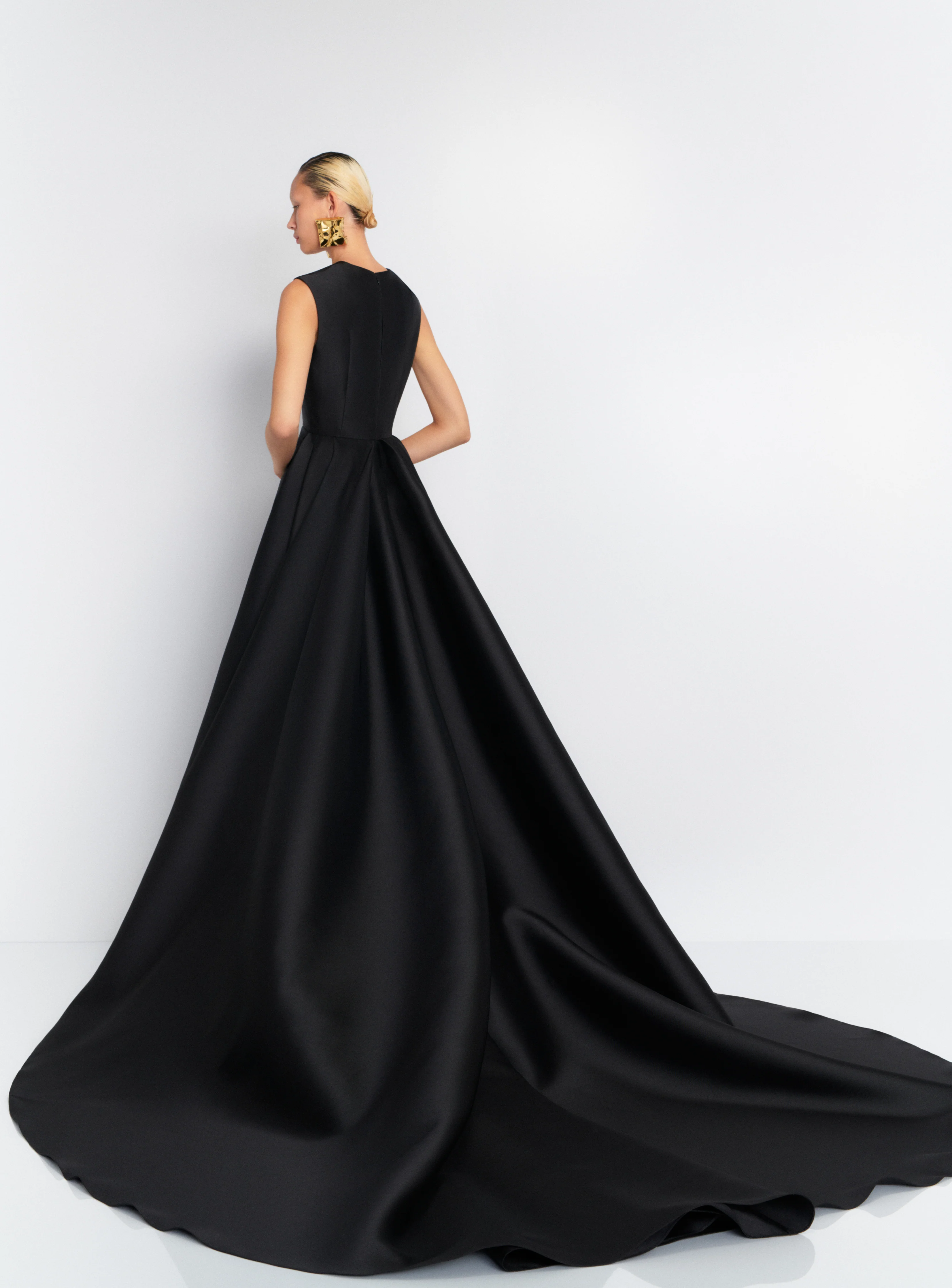 The Larsen Maxi Dress in Black - Image 4