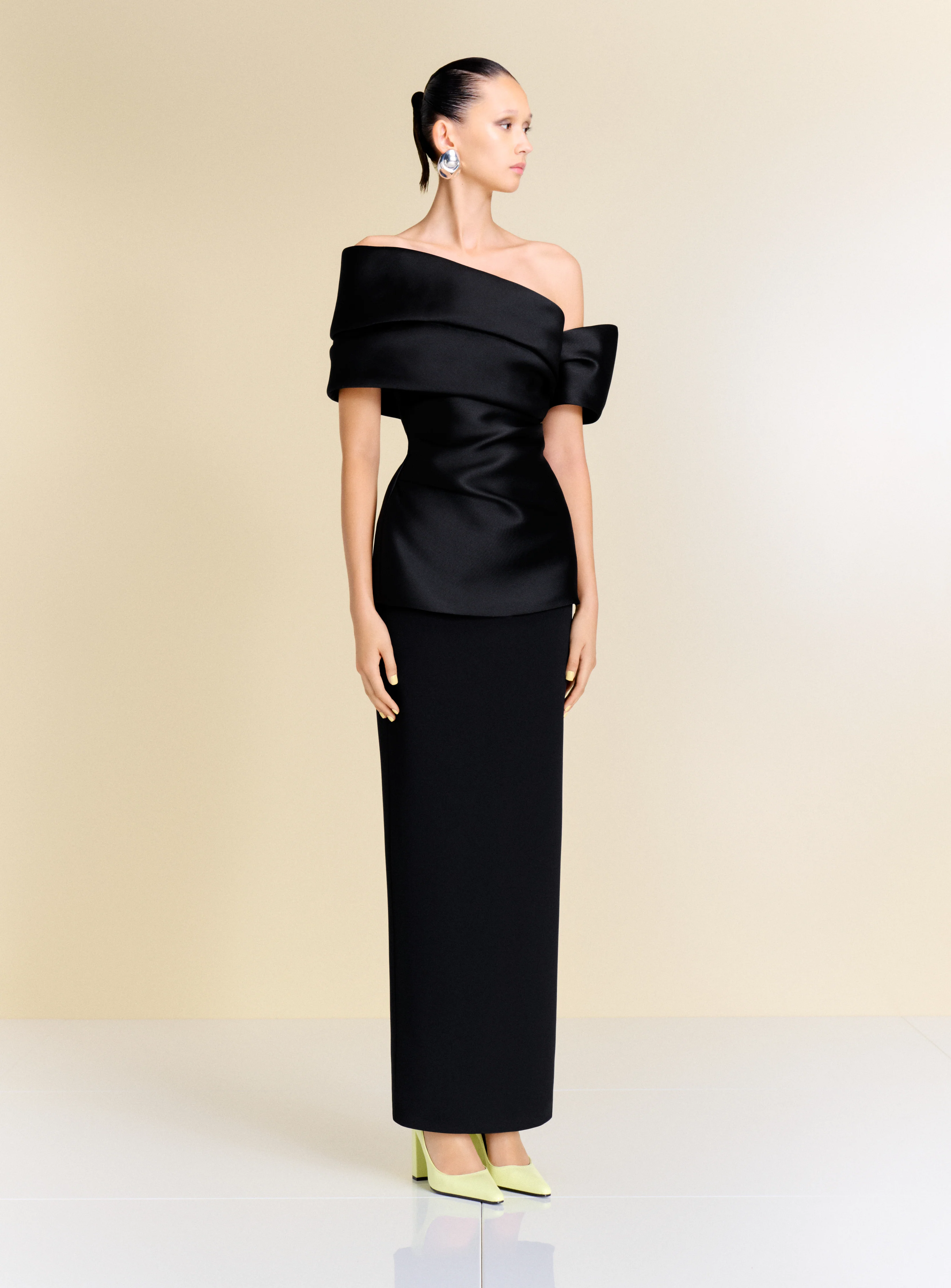 The Lucine Maxi Dress in Black - Image 3
