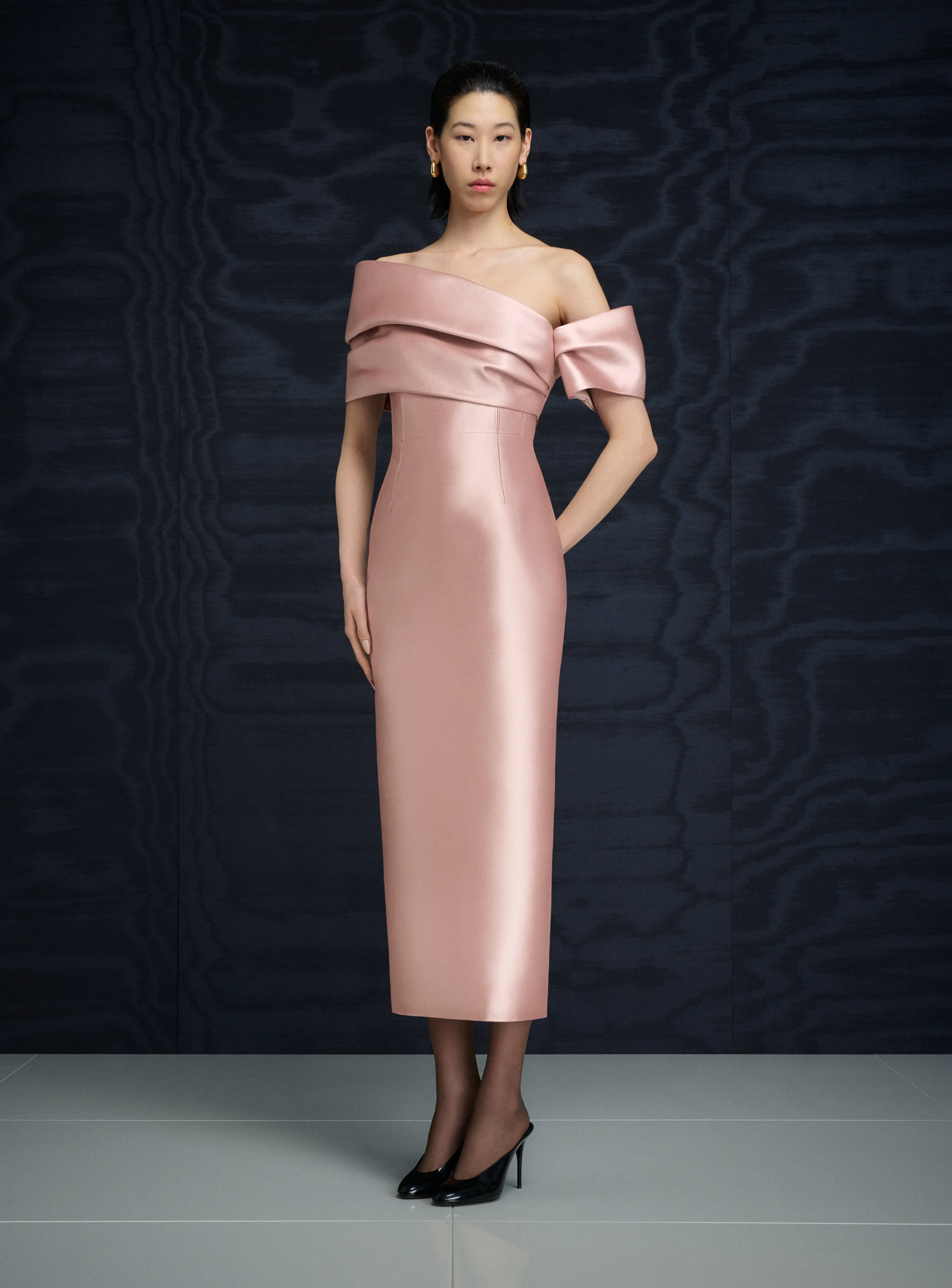 The Mirla Midaxi Dress in Oyster - Image 2