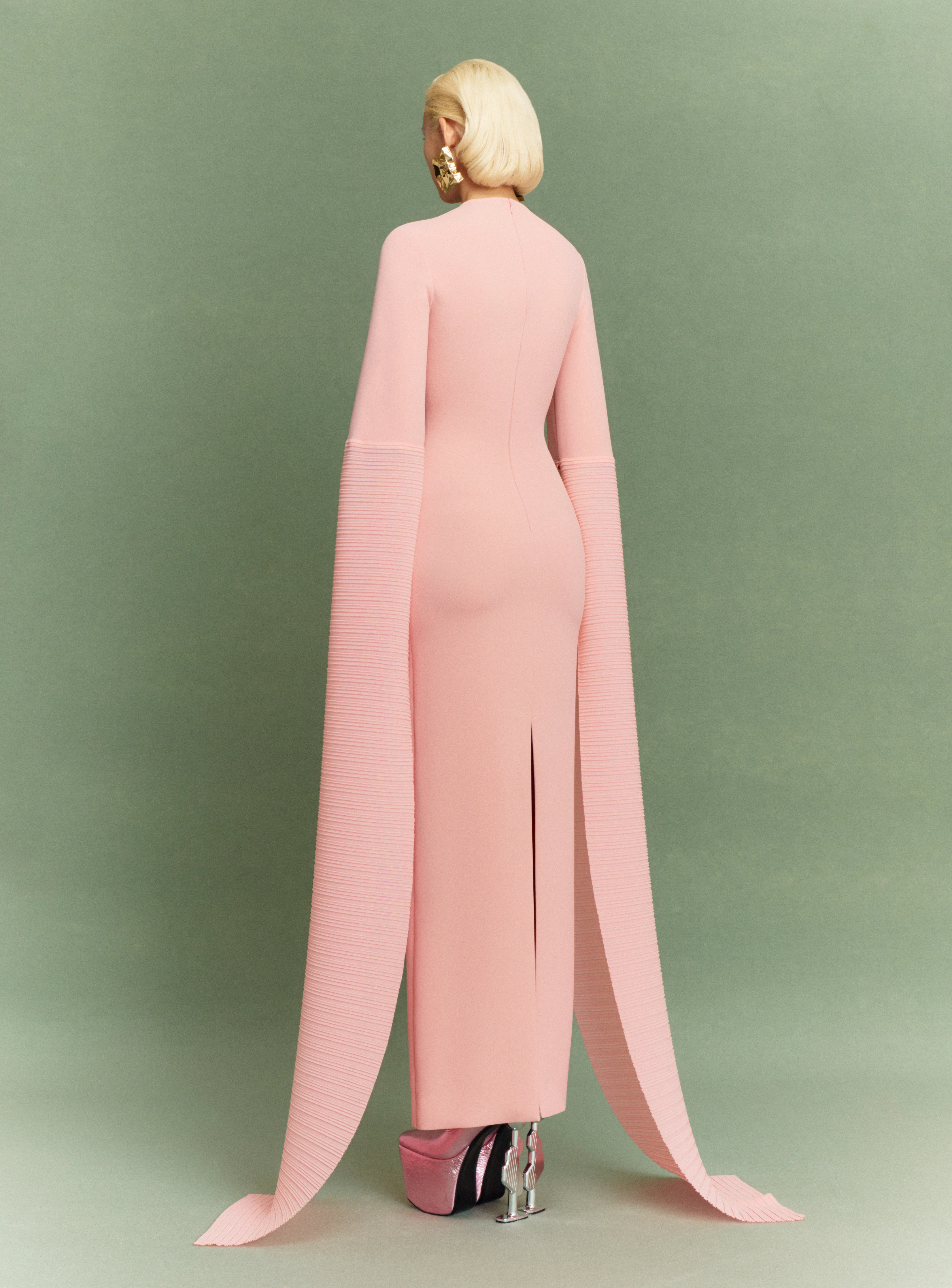 The Naomi Maxi Dress in Putty Pink - Image 3