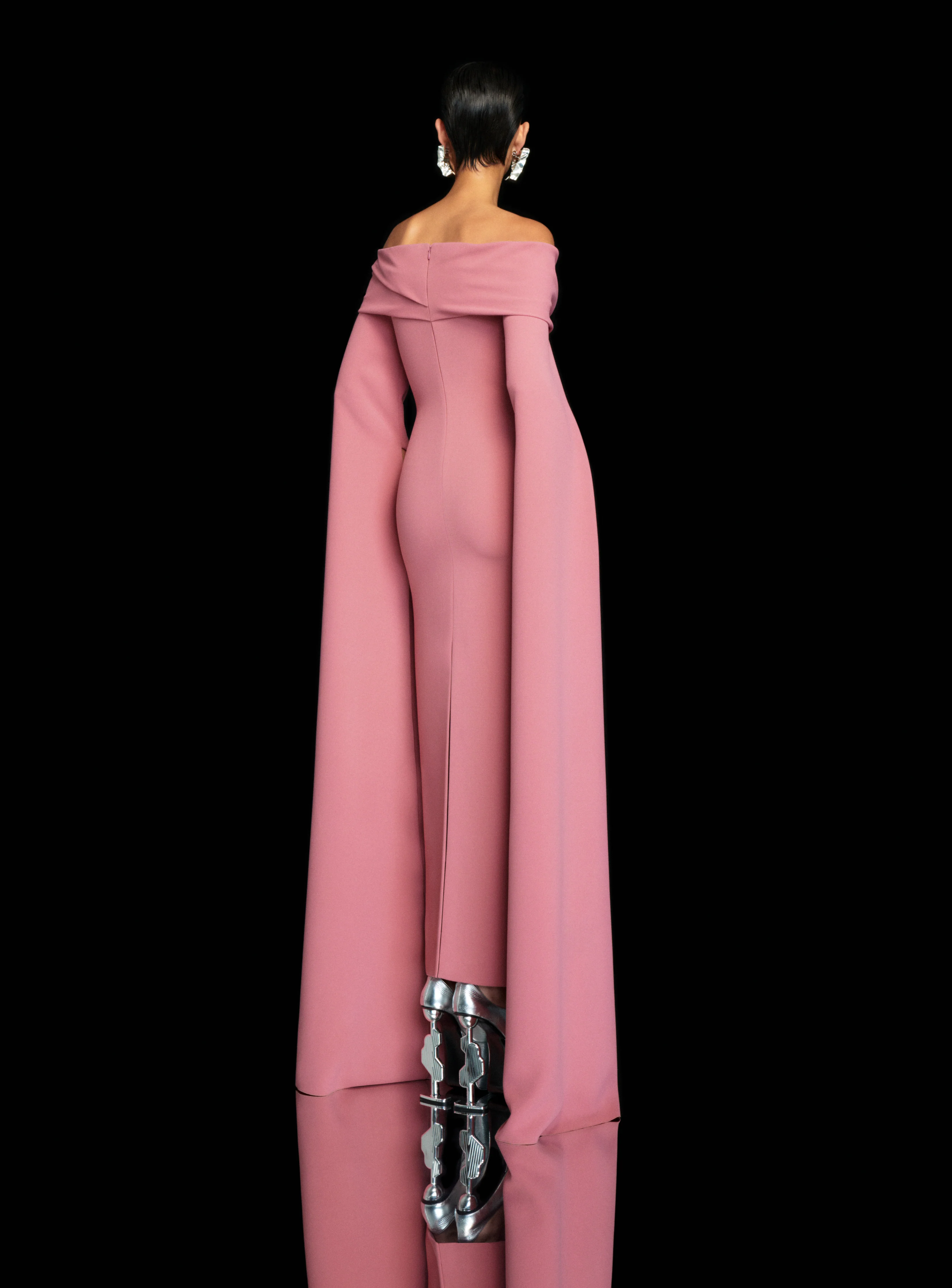 The Nuri Maxi Dress in Peony Pink - Image 2
