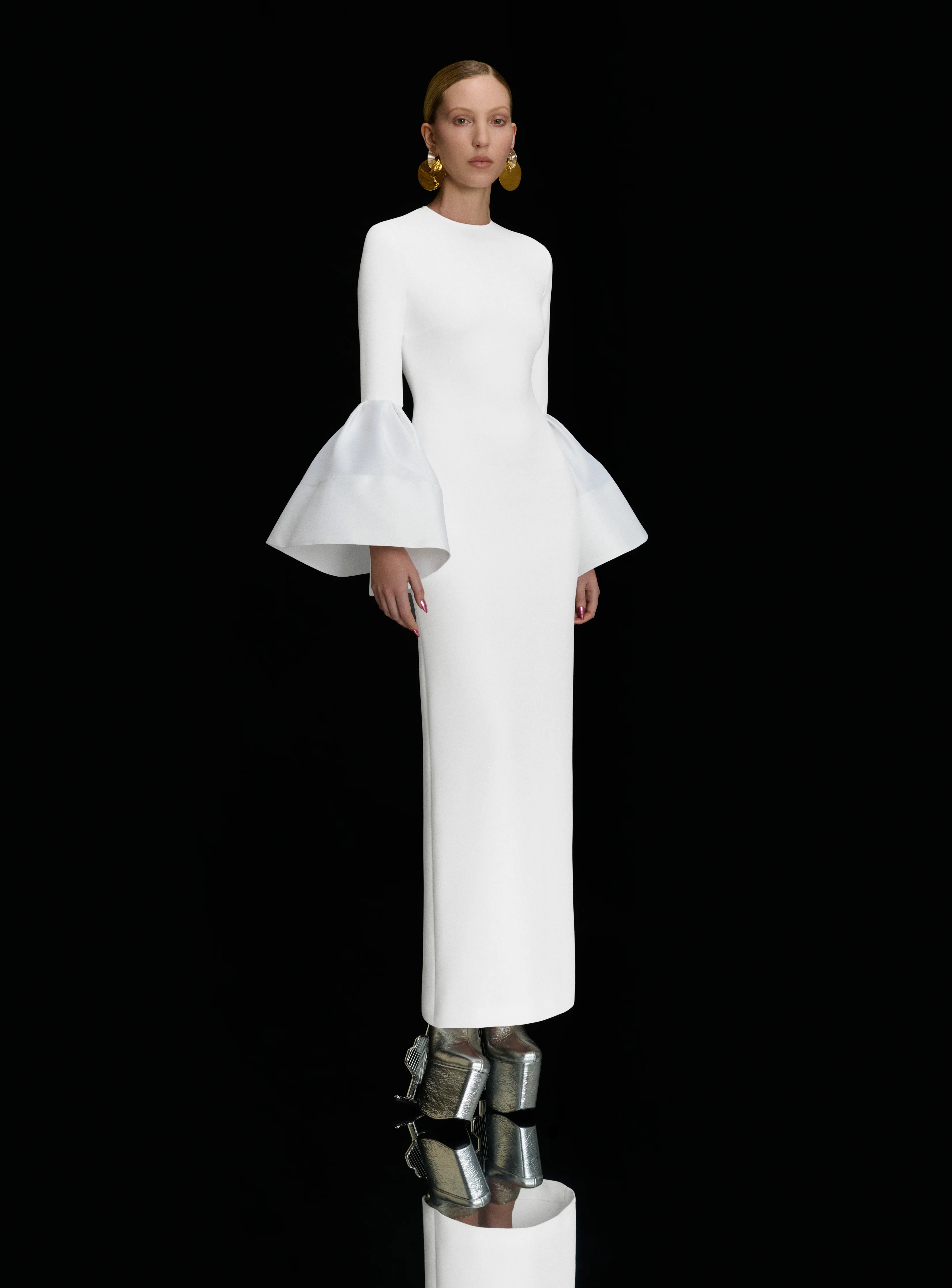 The Suri Maxi Dress in Cream - Image 2