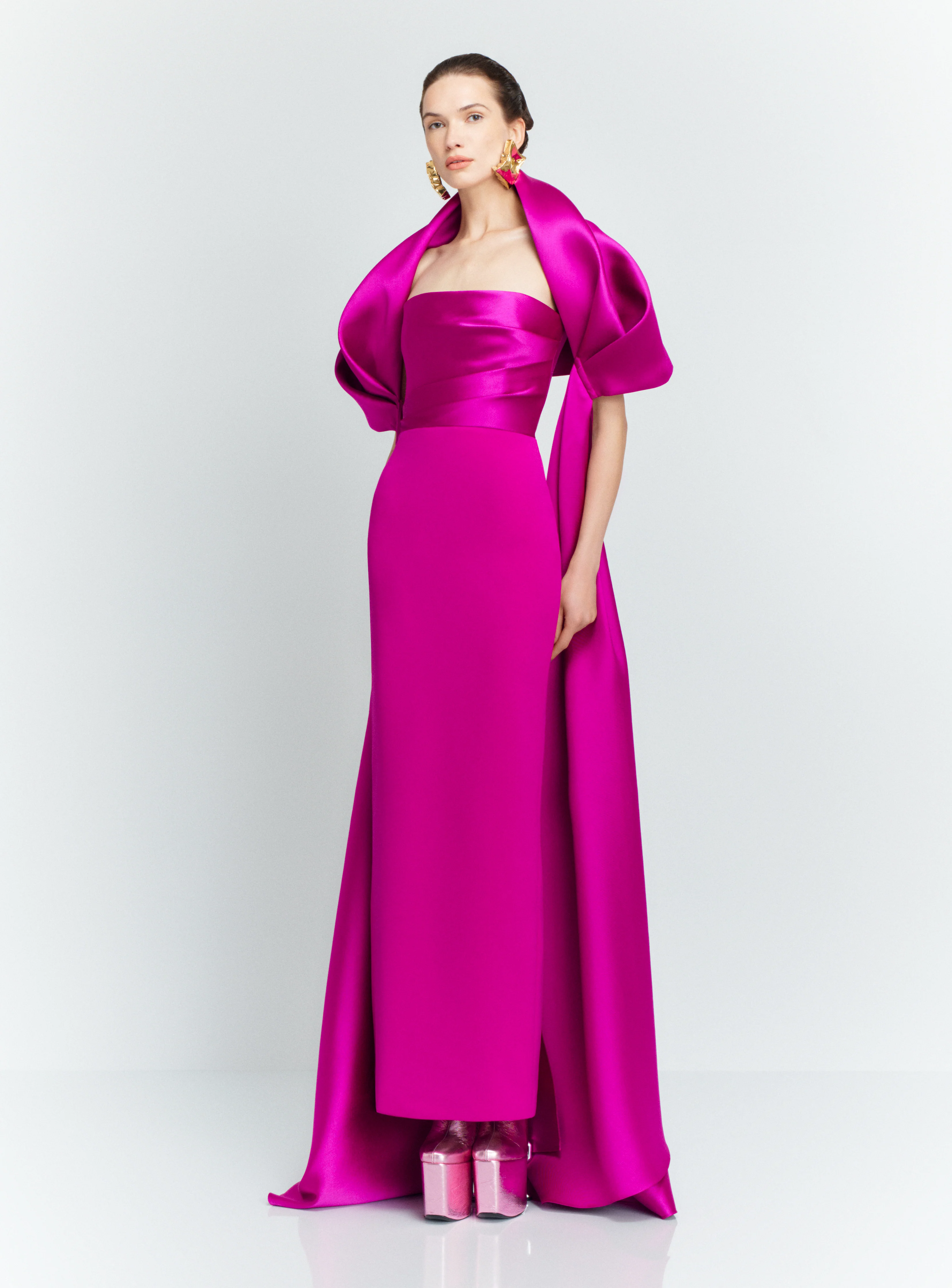 The Vera Maxi Dress in Fuchsia - Image 4