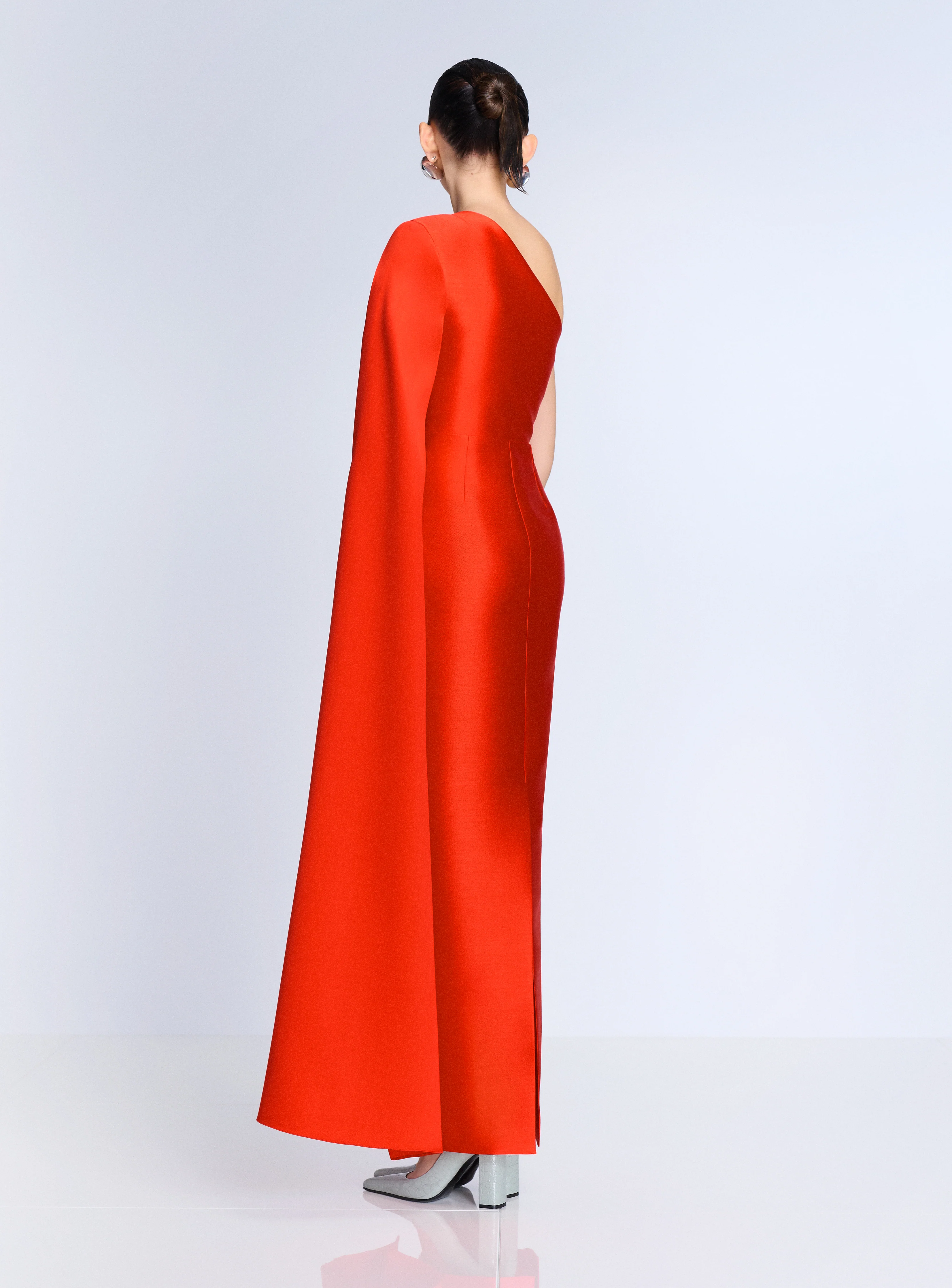 The Veya Maxi Dress in Scarlet - Image 3